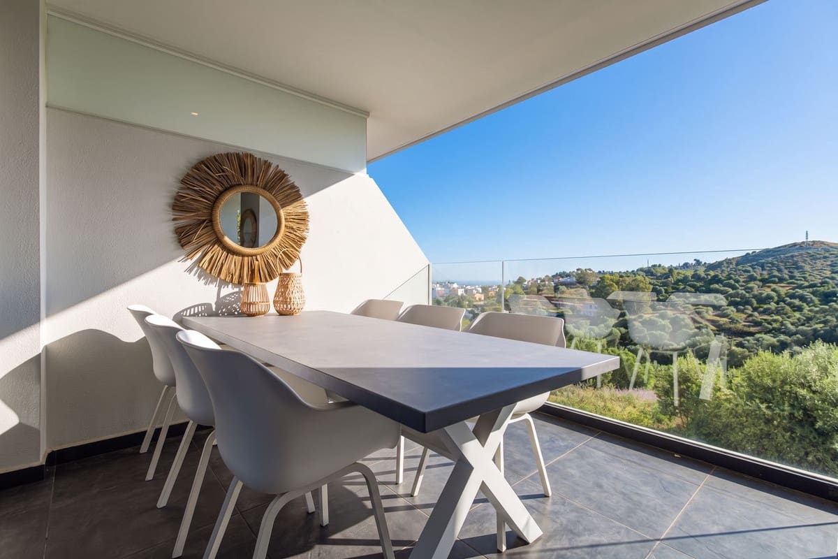 Apartamento de 3 habitaciones en Mijas Costa en venta con piscina garaje - 389.000 € (Ref: 9802813)