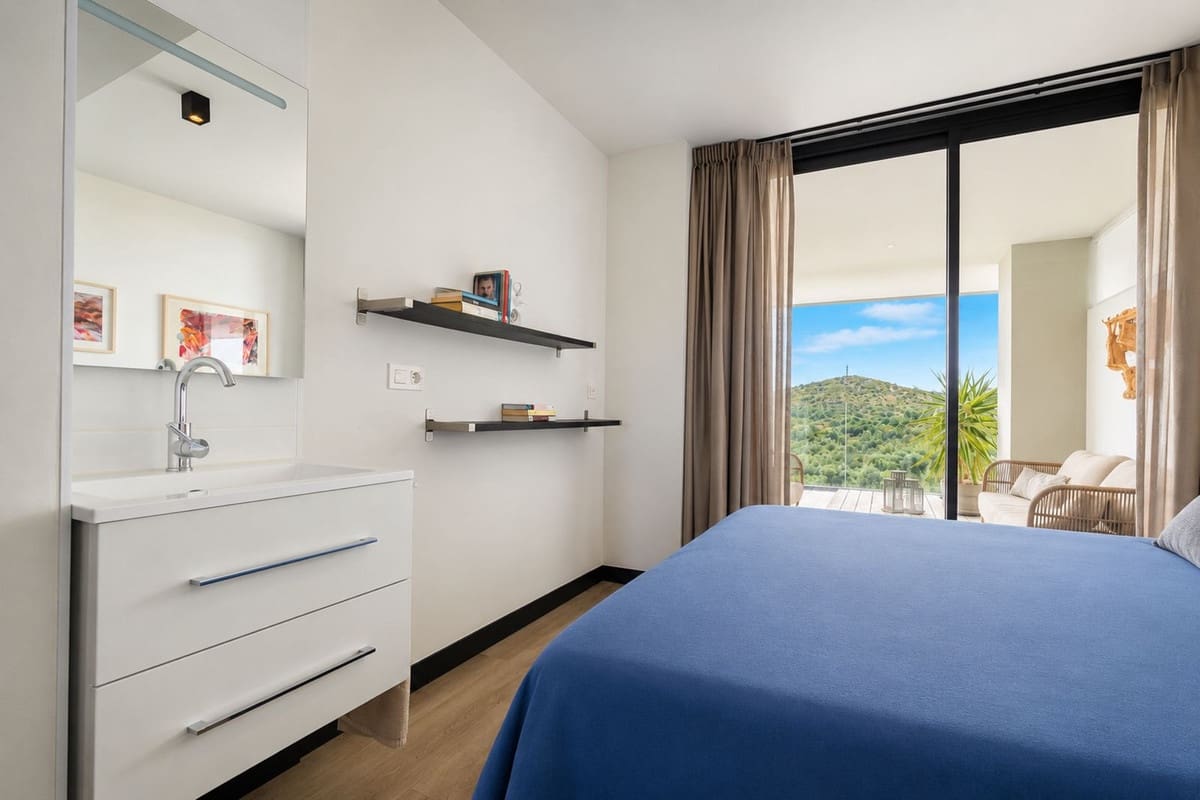 Apartamento de 3 habitaciones en Mijas Costa en venta con piscina garaje - 389.000 € (Ref: 9802813)