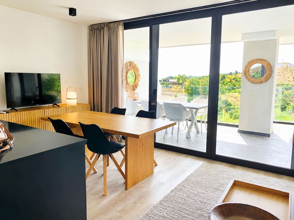 Apartamento de 3 habitaciones en Mijas Costa en venta con piscina garaje - 389.000 € (Ref: 9802813)