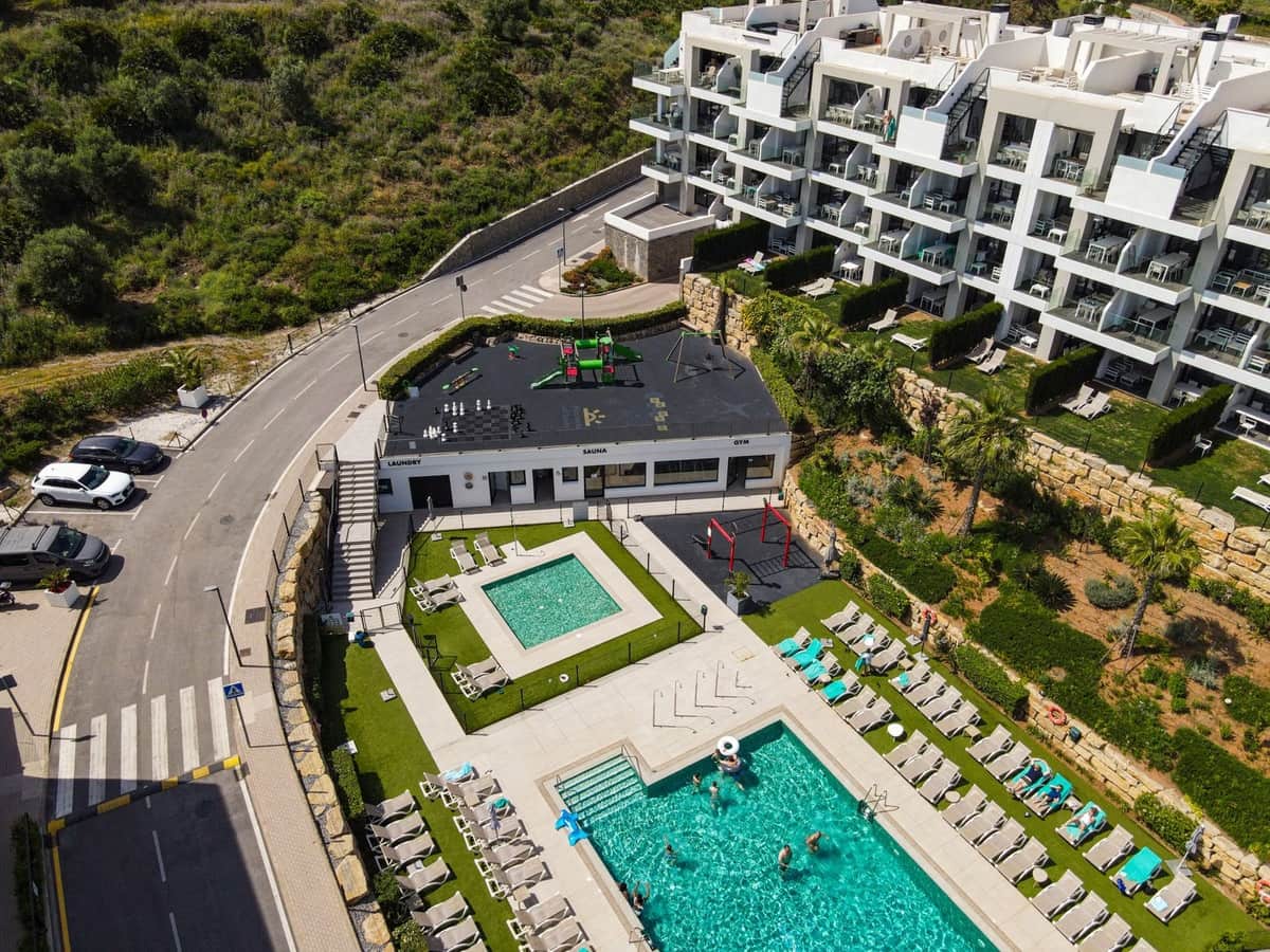 Apartamento de 3 habitaciones en Mijas Costa en venta con piscina garaje - 389.000 € (Ref: 9802813)