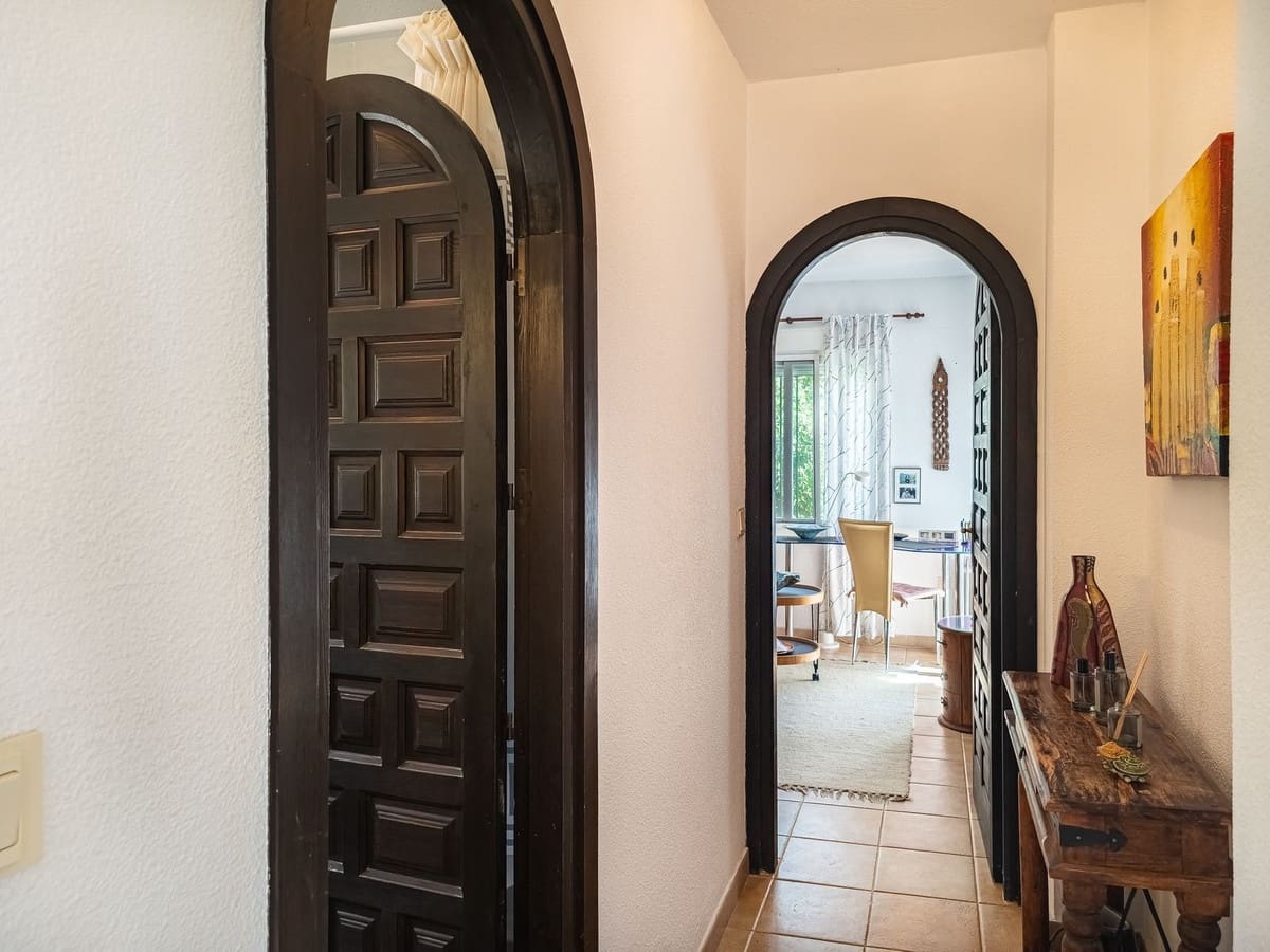 4 slaapkamer Villa te koop in Salobrena met zwembad garage - € 945.000 (Ref: 9808569)