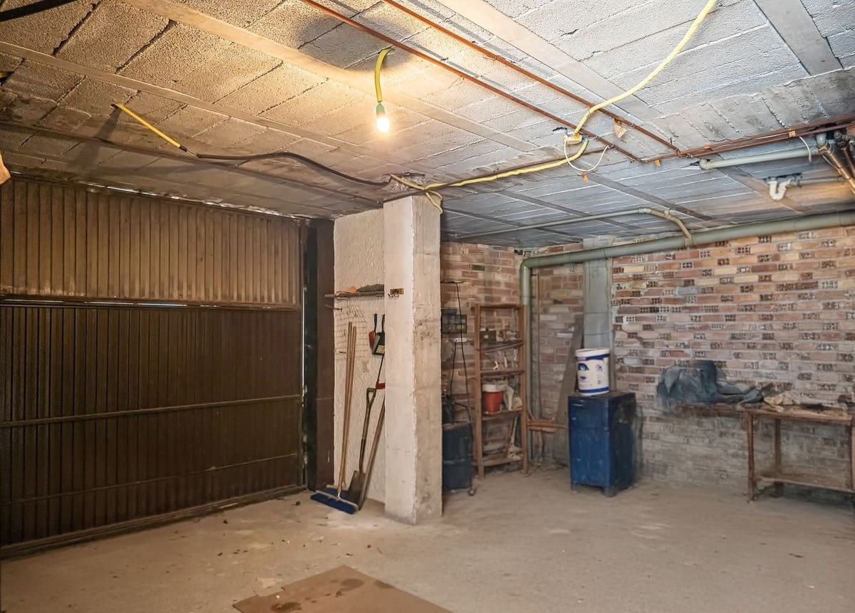 4 slaapkamer Villa te koop in Salobrena met zwembad garage - € 945.000 (Ref: 9808569)