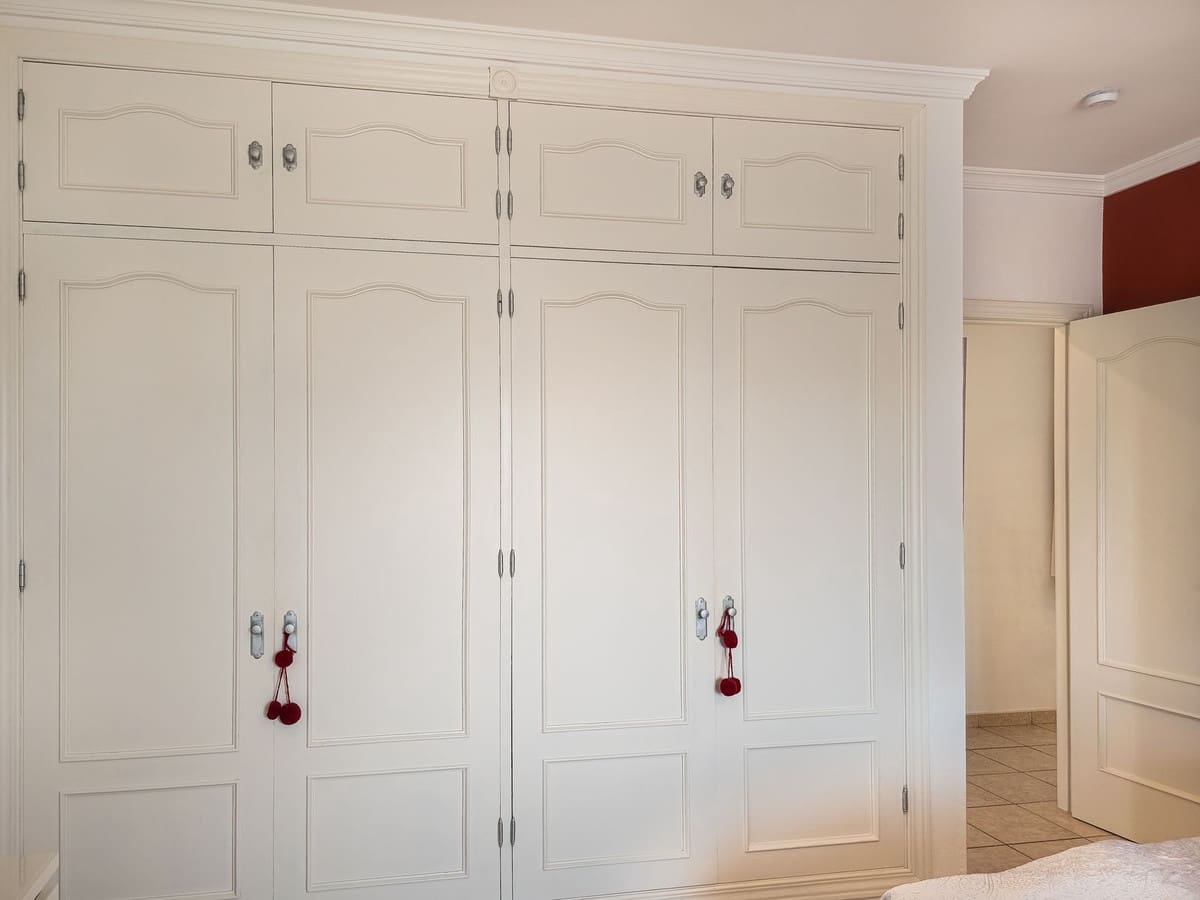 3 quarto Moradia para venda em Arenas com piscina garagem - 715 000 € (Ref: 9811337)