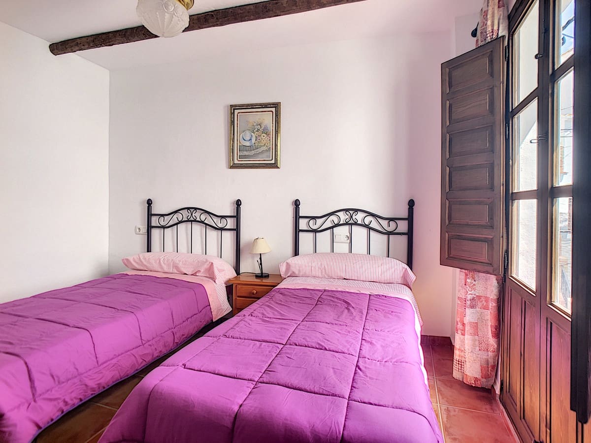 2 chambre Maison de Ville à vendre à Canillas de Aceituno - 142 000 € (Ref: 9812622)