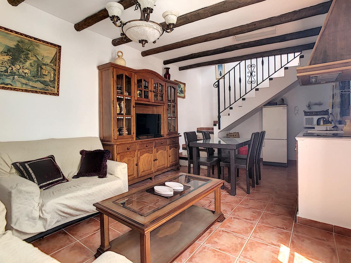 2 chambre Maison de Ville à vendre à Canillas de Aceituno - 142 000 € (Ref: 9812622)