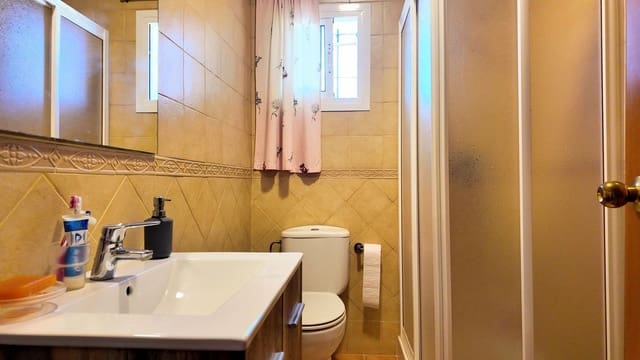 3 sovrum Finca/Hus på landet till salu i Pizarra med pool garage - 319 000 € (Ref: 9816674)