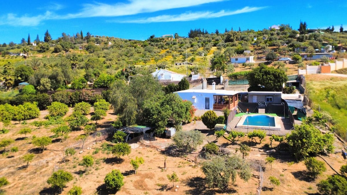 3 sovrum Finca/Hus på landet till salu i Pizarra med pool garage - 319 000 € (Ref: 9816674)