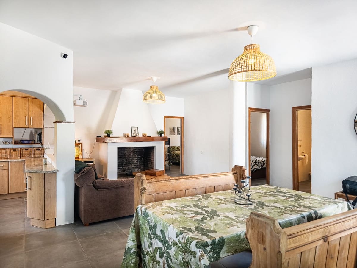 3 sovrum Finca/Hus på landet till salu i Velez de Benaudalla med pool garage - 239 000 € (Ref: 9819208)