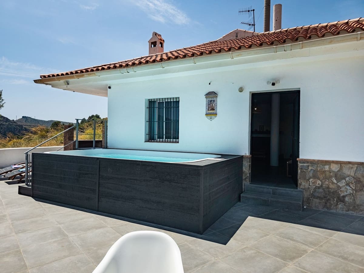3 sovrum Finca/Hus på landet till salu i Velez de Benaudalla med pool garage - 239 000 € (Ref: 9819208)
