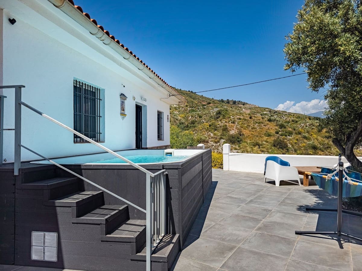 3 sovrum Finca/Hus på landet till salu i Velez de Benaudalla med pool garage - 239 000 € (Ref: 9819208)