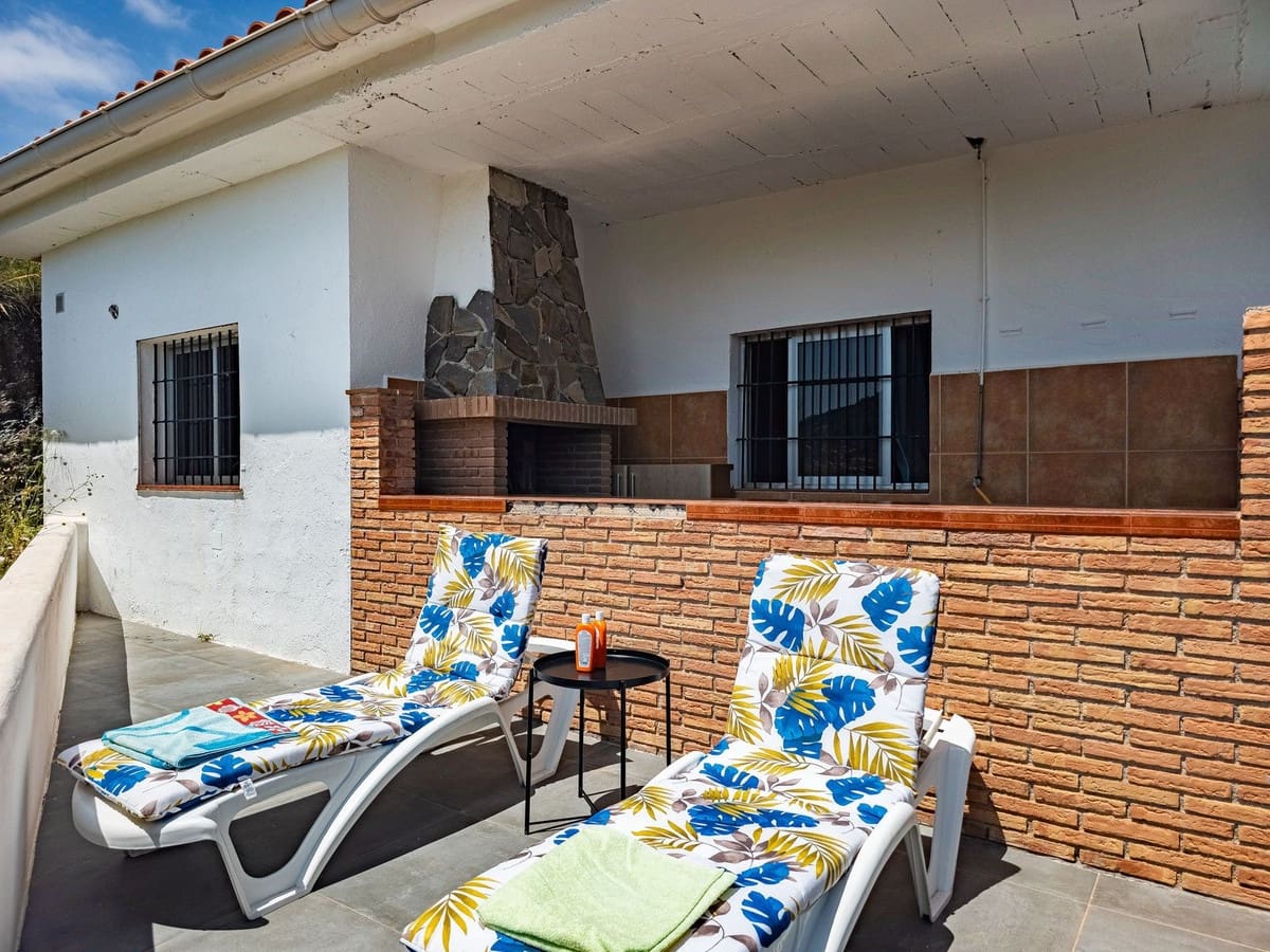 3 sovrum Finca/Hus på landet till salu i Velez de Benaudalla med pool garage - 239 000 € (Ref: 9819208)
