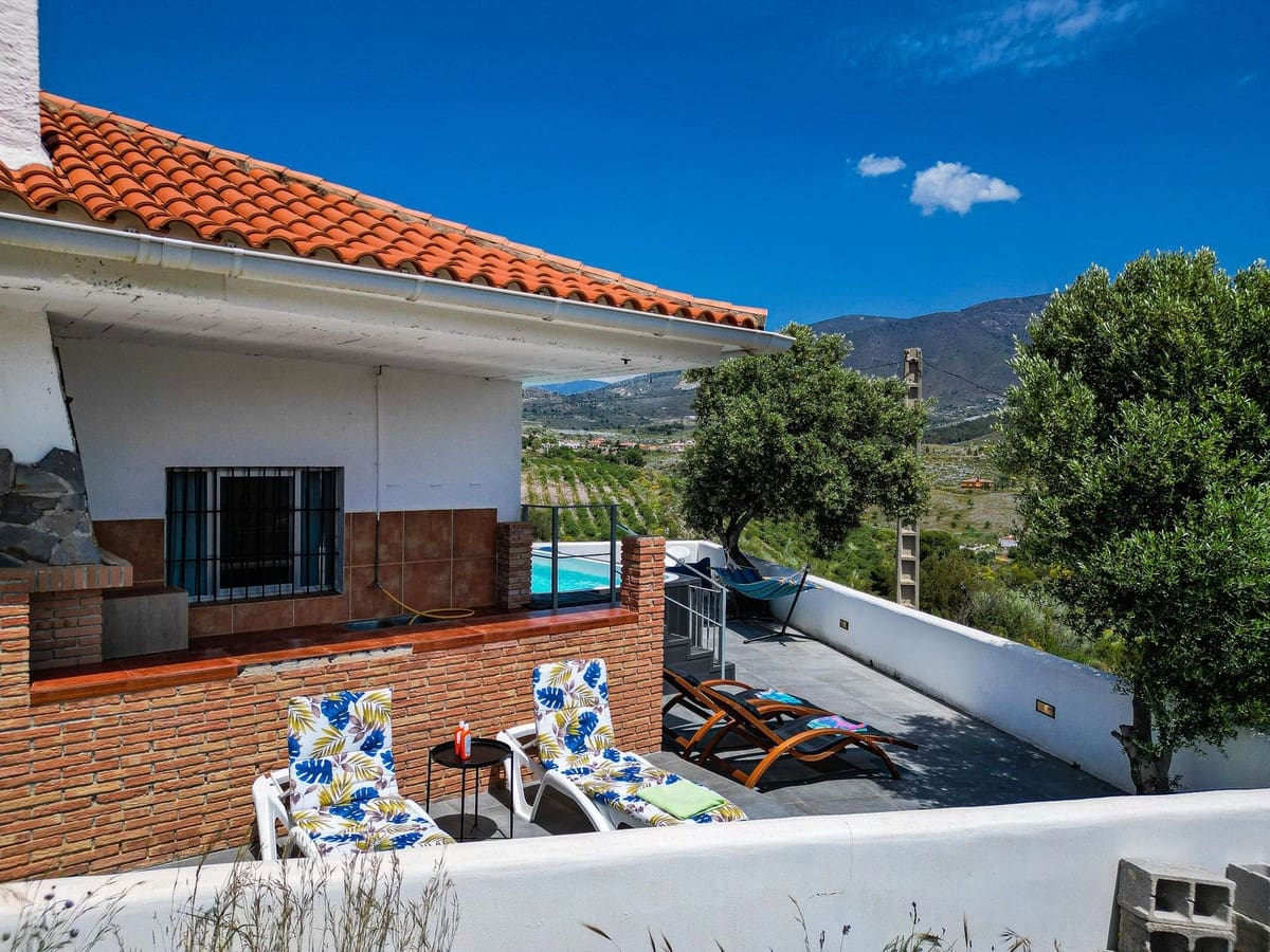 3 sovrum Finca/Hus på landet till salu i Velez de Benaudalla med pool garage - 239 000 € (Ref: 9819208)