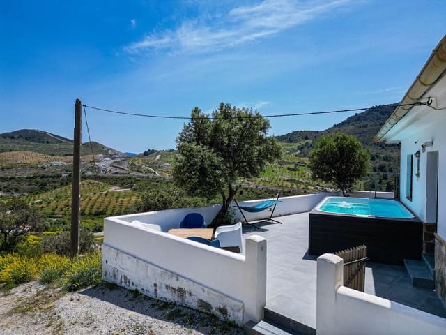 3 sovrum Finca/Hus på landet till salu i Vélez de Benaudalla med pool garage - 239 000 € (Ref: 9819208)