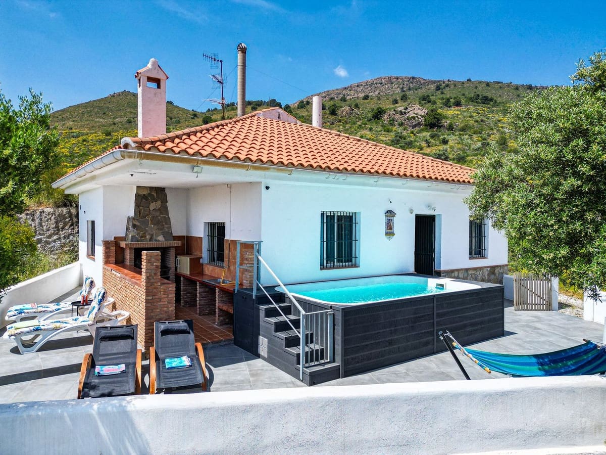 3 sovrum Finca/Hus på landet till salu i Velez de Benaudalla med pool garage - 239 000 € (Ref: 9819208)