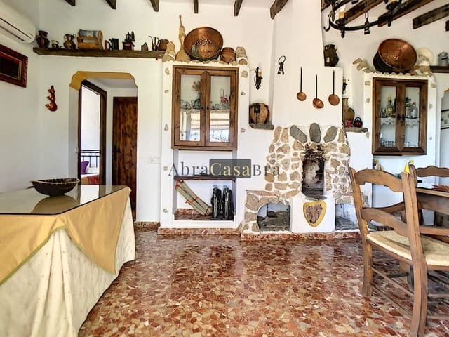 Finca/Casa Rural de 3 habitaciones en Sedella en venta con piscina garaje - 223.000 € (Ref: 9823598)