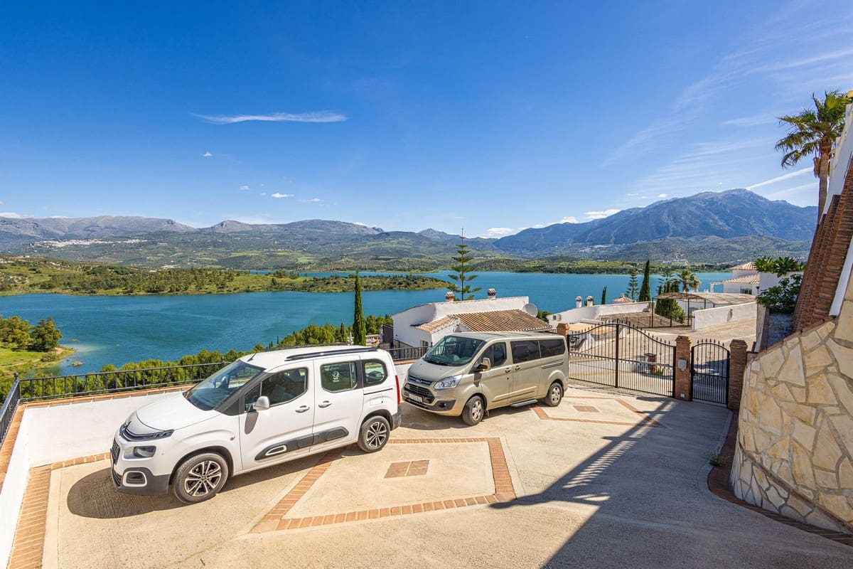 3 chambre Villa/Maison à vendre à Vinuela avec piscine garage - 449 000 € (Ref: 9824573)