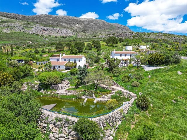 5 quarto Quinta/Casa Rural para venda em Periana com piscina garagem - 345 000 € (Ref: 9830017)