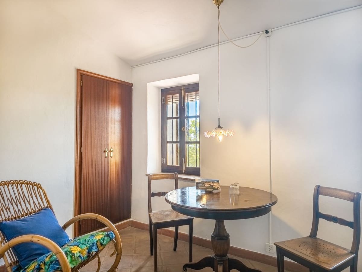 5 sovrum Finca/Hus på landet till salu i Periana med pool garage - 345 000 € (Ref: 9830017)