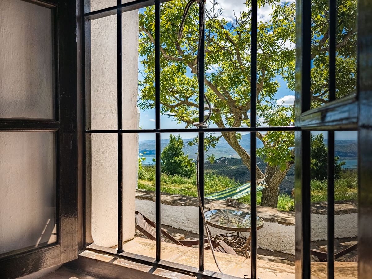5 sovrum Finca/Hus på landet till salu i Periana med pool garage - 345 000 € (Ref: 9830017)
