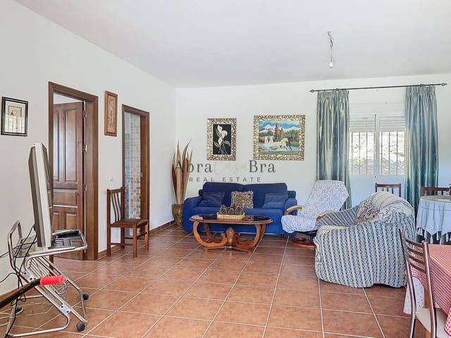 3 soveværelse Villa til salg i Canillas de Aceituno med garage - € 265.000 (Ref: 9834244)
