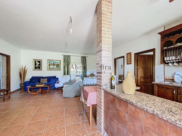 3 soveværelse Villa til salg i Canillas de Aceituno med garage - € 265.000 (Ref: 9834244)