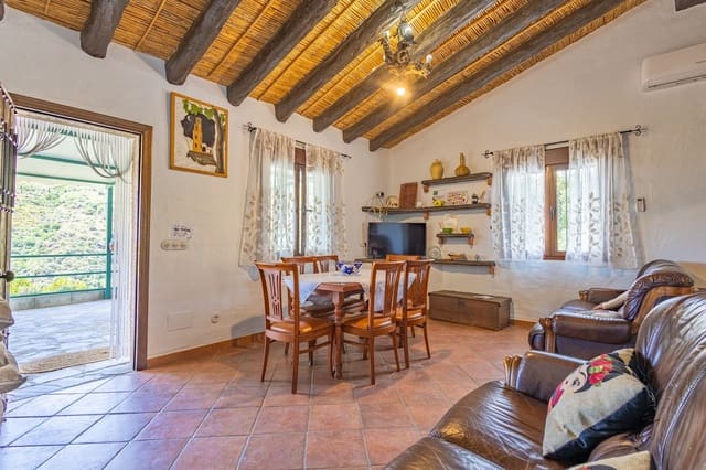 3 slaapkamer Finca/Landhuis te koop in Cómpeta met zwembad garage - € 365.000 (Ref: 9839708)