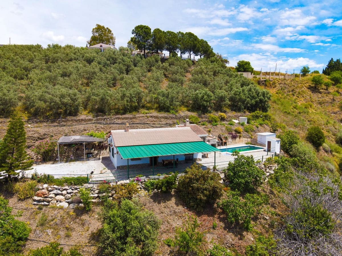 3 slaapkamer Finca/Landhuis te koop in Competa met zwembad garage - € 365.000 (Ref: 9839708)