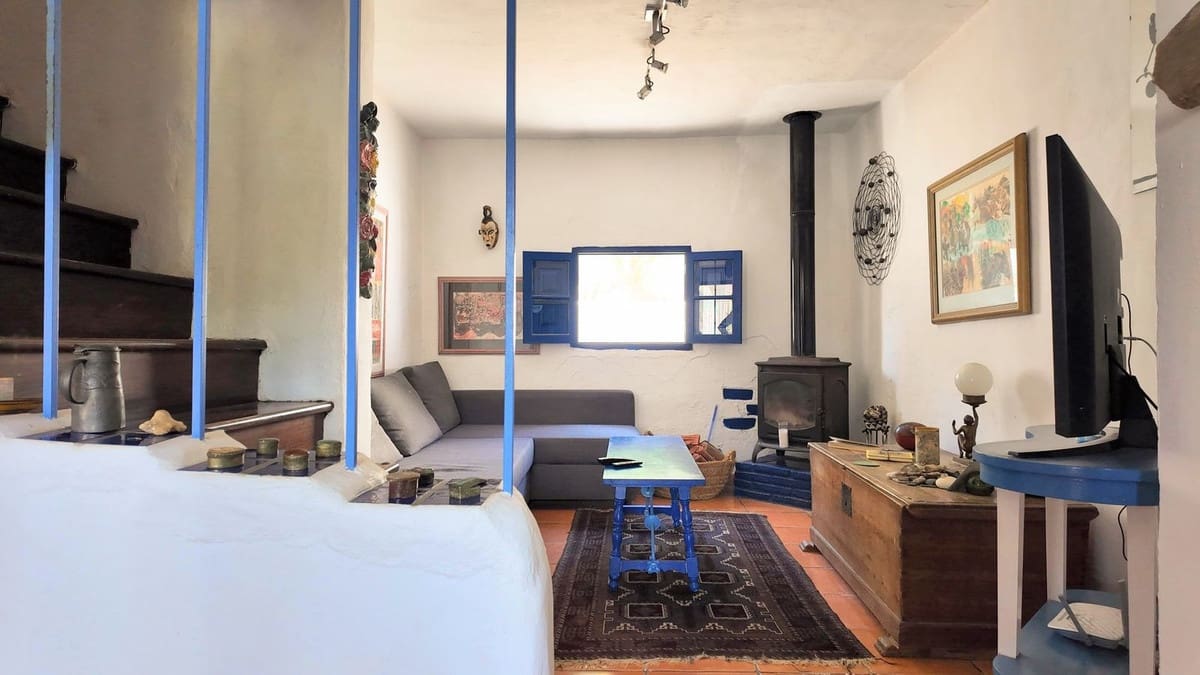 5 bedroom Finca/Country House for sale in Alora with pool - € 420,000 (Ref: 9841726)