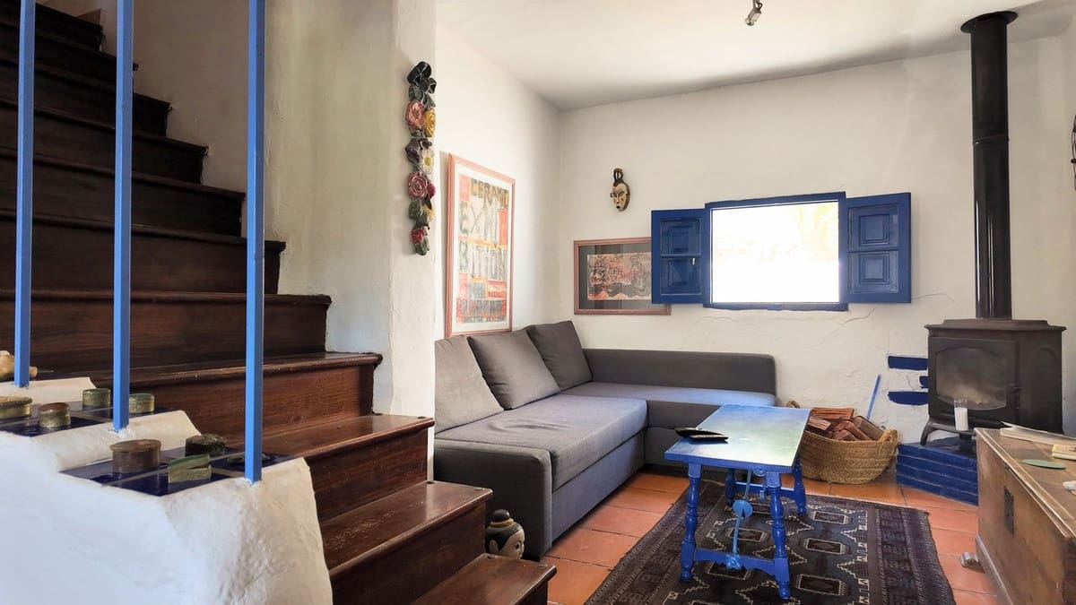 5 bedroom Finca/Country House for sale in Alora with pool - € 420,000 (Ref: 9841726)