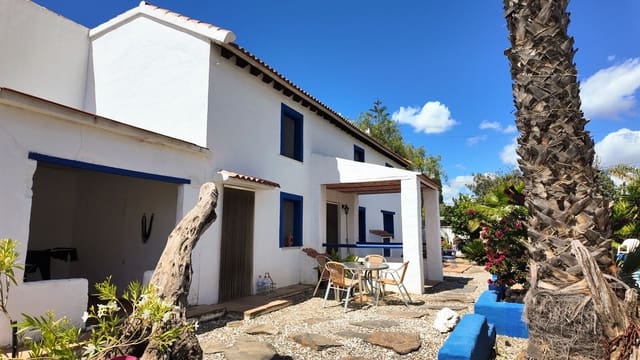 5 soveværelse Finca/Landehus til salg i Alora med swimmingpool - € 420.000 (Ref: 9841726)