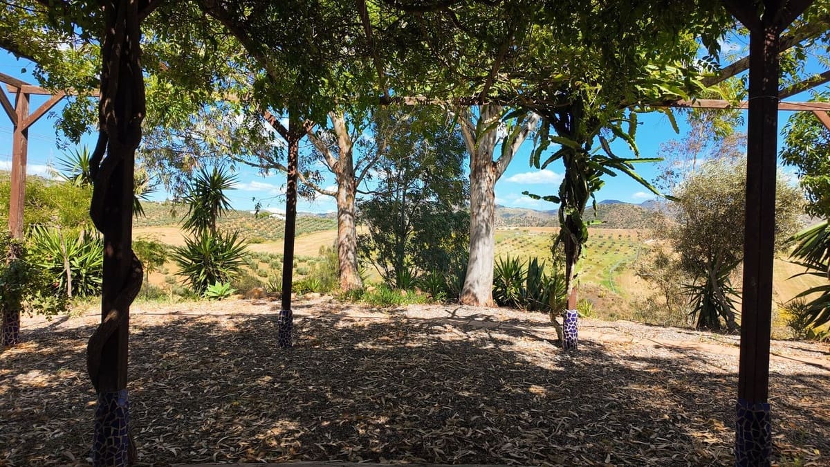 2 Zimmer Finca/Landgut zu verkaufen in Alora mit Pool Garage - 215.000 € (Ref: 9844210)
