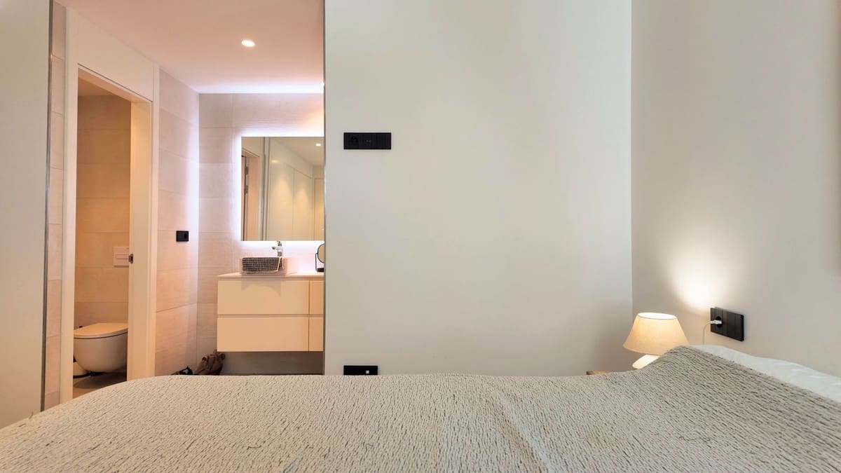 2 sypialnia Apartament na sprzedaż w Estepona z basenem garażem - 669 500 € (Ref: 9861071)