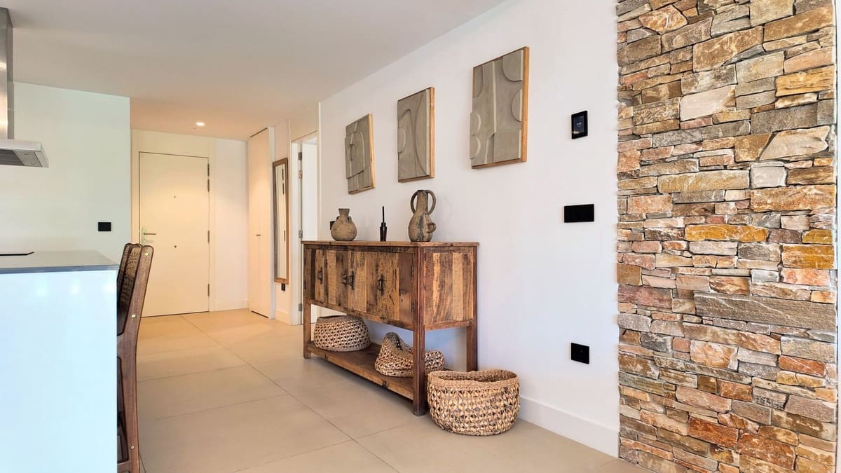 2 sypialnia Apartament na sprzedaż w Estepona z basenem garażem - 669 500 € (Ref: 9861071)