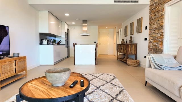 2 sypialnia Apartament na sprzedaż w Estepona z basenem garażem - 669 500 € (Ref: 9861071)