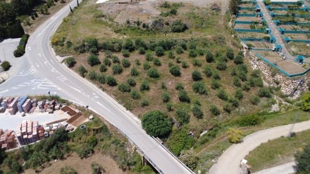 Undeveloped Land for sale in Alozaina - € 35,000 (Ref: 9861253)