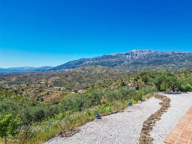 3 camera da letto Villa in vendita in Arenas con garage - 390.000 € (Rif: 9863777)
