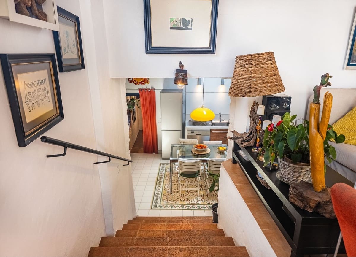 3 bedroom Townhouse for sale in Alfarnate with pool - € 259,000 (Ref: 9866197)