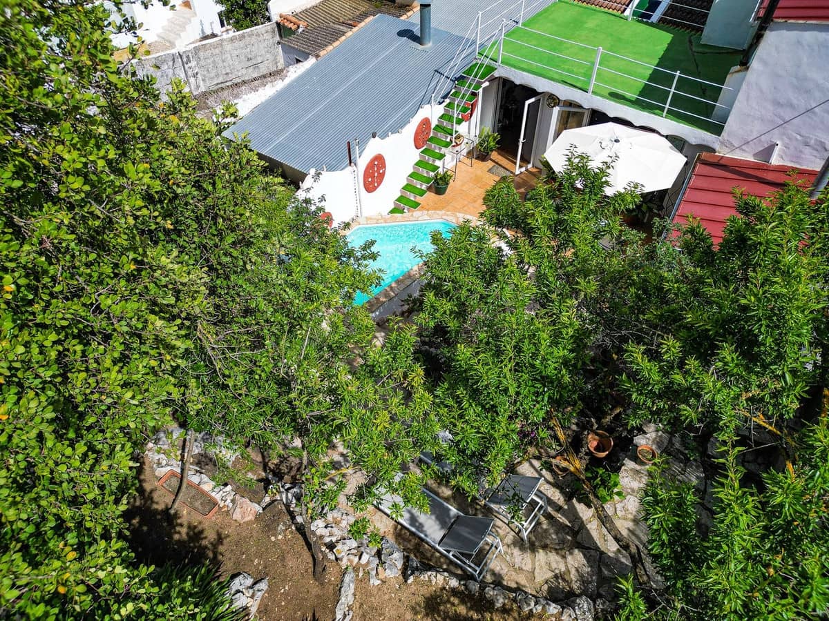 3 bedroom Townhouse for sale in Alfarnate with pool - € 259,000 (Ref: 9866197)