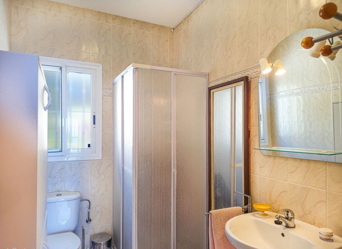 4 bedroom Villa for sale in Arenas with pool garage - € 980,000 (Ref: 9888238)