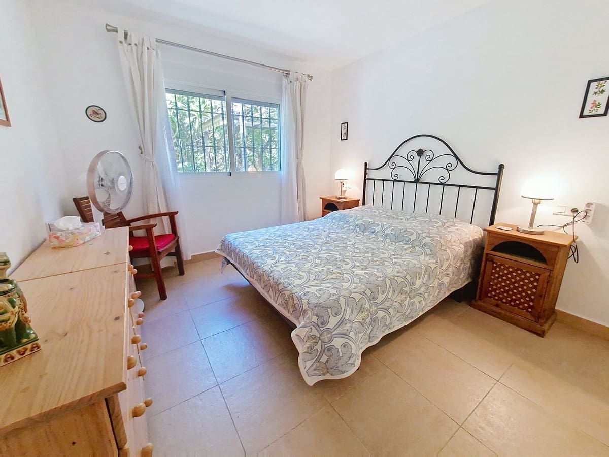 4 bedroom Finca/Country House for sale in Velez-Malaga with pool garage - € 795,000 (Ref: 9899838)