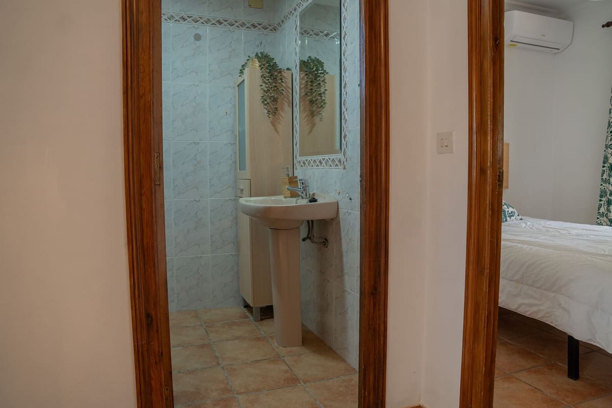 3 bedroom Finca/Country House for sale in Alora with pool garage - € 379,000 (Ref: 9902354)