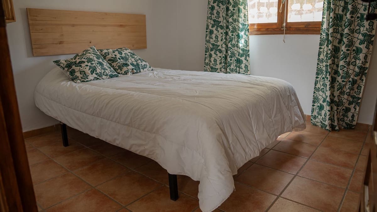 3 bedroom Finca/Country House for sale in Alora with pool garage - € 379,000 (Ref: 9902354)