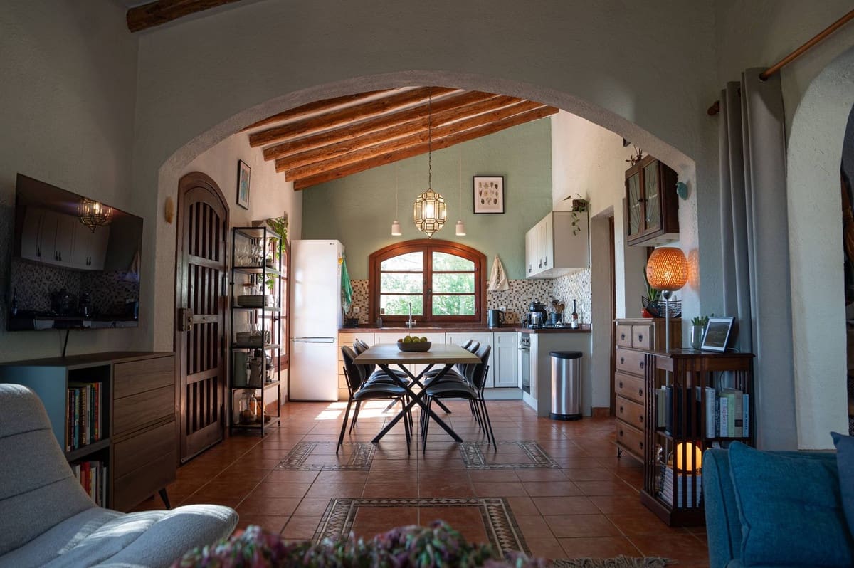 7 soveværelse Finca/Landehus til salg i Almogia med garage - € 395.000 (Ref: 9909052)