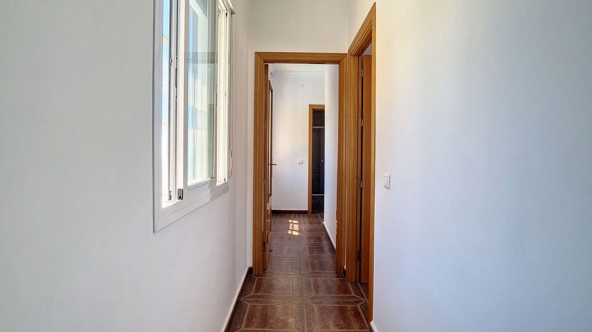 4 bedroom Villa for sale in Arenas with pool garage - € 625,000 (Ref: 9909744)