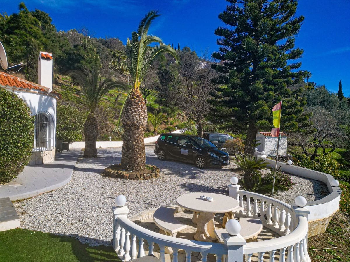 3 sovrum Villa till salu i Arenas med pool garage - 489 000 € (Ref: 9909746)