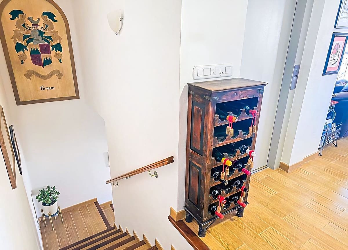 Chalet de 3 habitaciones en Almuñécar en venta con piscina garaje - 749.000 € (Ref: 9912384)