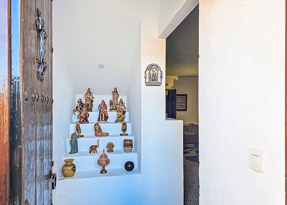 Chalet de 3 habitaciones en Almuñécar en venta con piscina garaje - 749.000 € (Ref: 9912384)