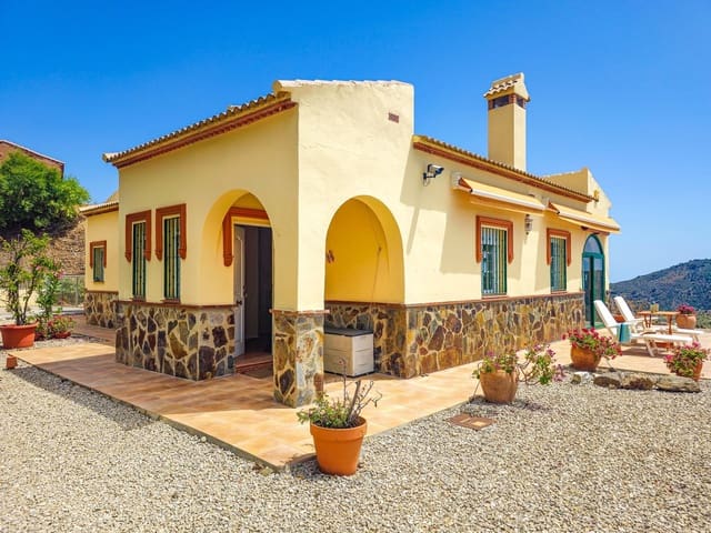 3 quarto Moradia para venda em Arenas com piscina garagem - 420 000 € (Ref: 9916352)