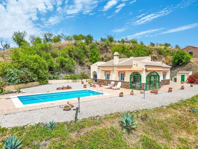 3 soverom Villa til salgs i Arenas med svømmebasseng garasje - € 420 000 (Ref: 9916352)