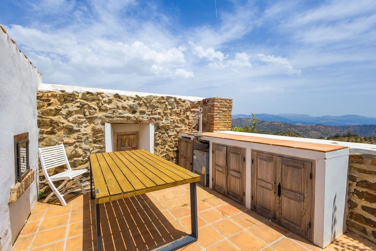 Finca/Casa Rural de 8 habitaciones en Colmenar en venta con piscina garaje - 1.195.000 € (Ref: 9937214)